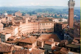 Vista aerea di Piazza del Campo